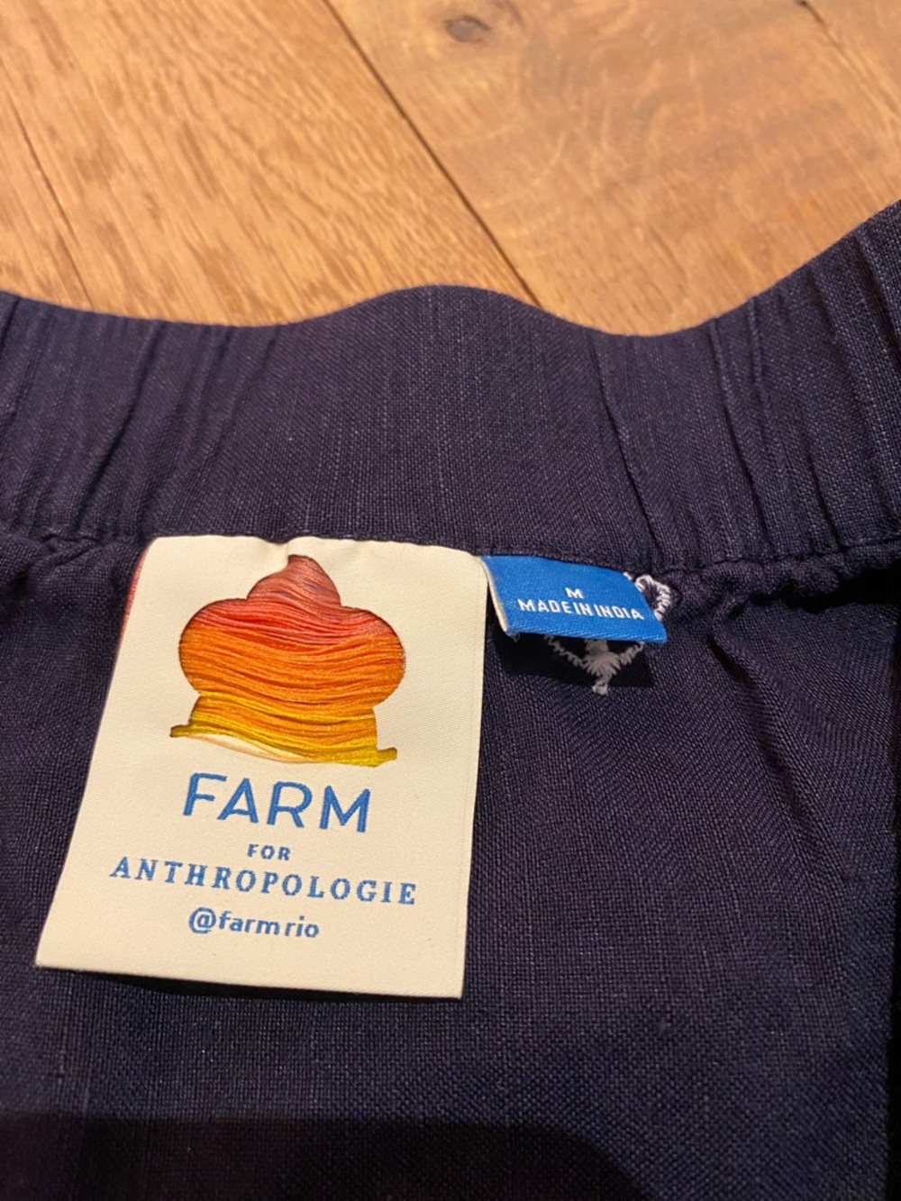 Farm Rio Anthropologie Linen Blend Pineapple Embroidered Romper Size M - Picture 7 of 10